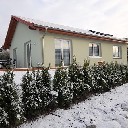 Unterkunft Am Vogelpark Marlow - Die Gruene 12 Ferienhaus Экстерьер фото
